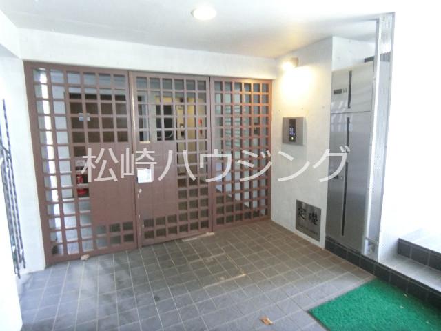 ハイクエスト1階 エントランス