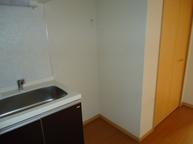 Ｅｓｐｅｒａｎｚａ　-エスペランサ-305号室 冷蔵庫置場