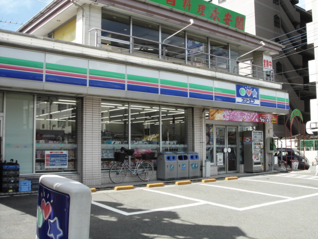 ド・マーニ スリーエフ厚木林店まで405ｍ