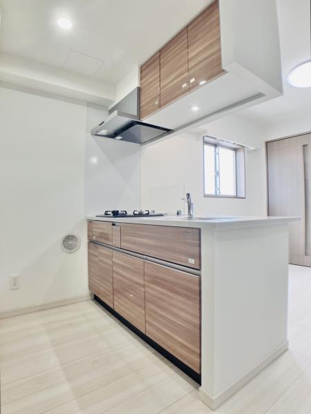 Ｄ’ｓ　ＶＡＲＩＥ三ノ輪レジデンス7階 キッチン