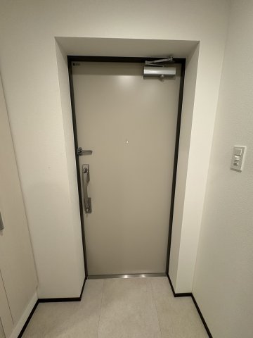 GENOVIA天王台0203号室 玄関