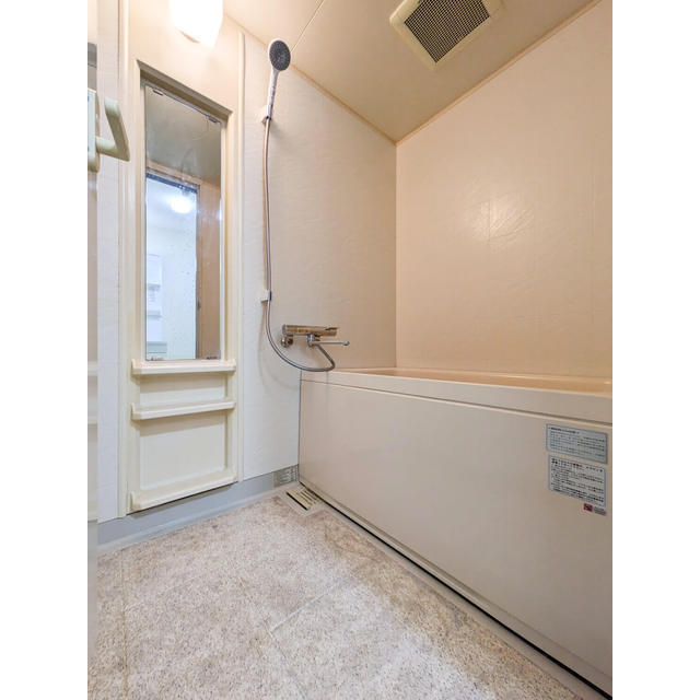 モンメール大磯302号室 お風呂