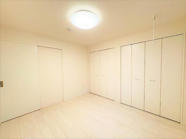 スカイハイ・ウィッシュ105号室 洋室①