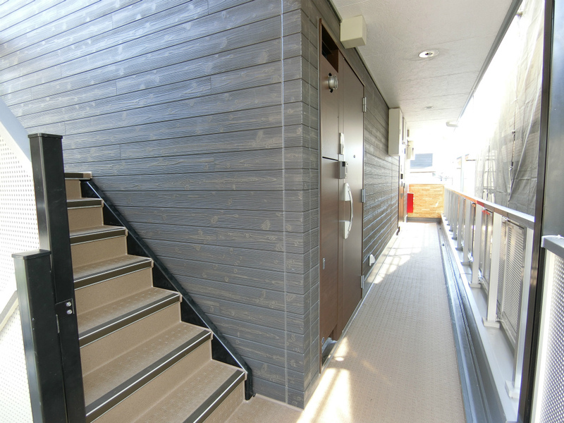 リブリ・セント ファミリアⅡ1階 エントランス