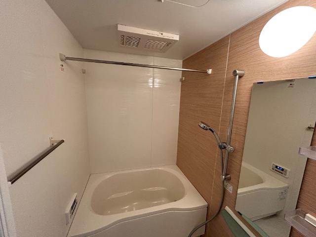 エクセル　パレス バス