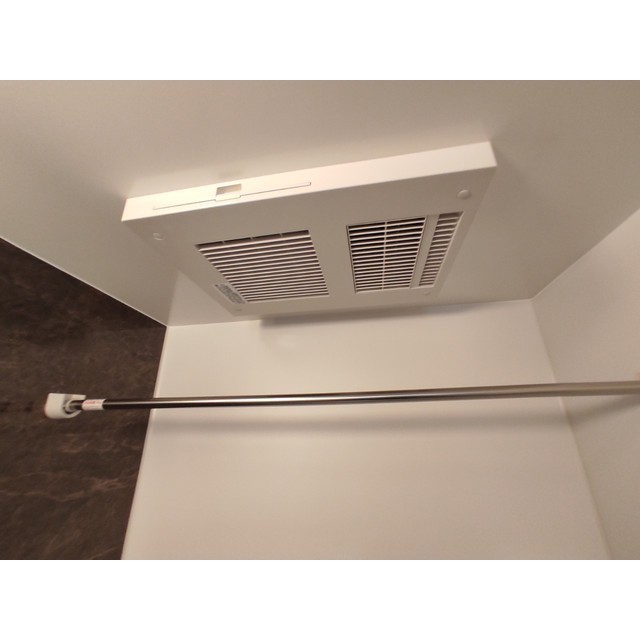 プレール・ドゥーク中野富士見町Ⅱ103号室 浴室換気乾燥機