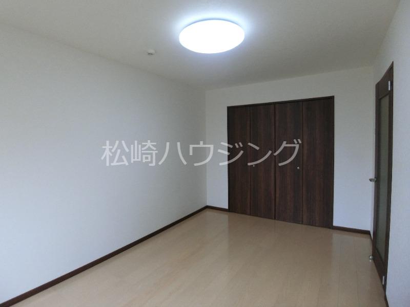 グラットシェル 内観