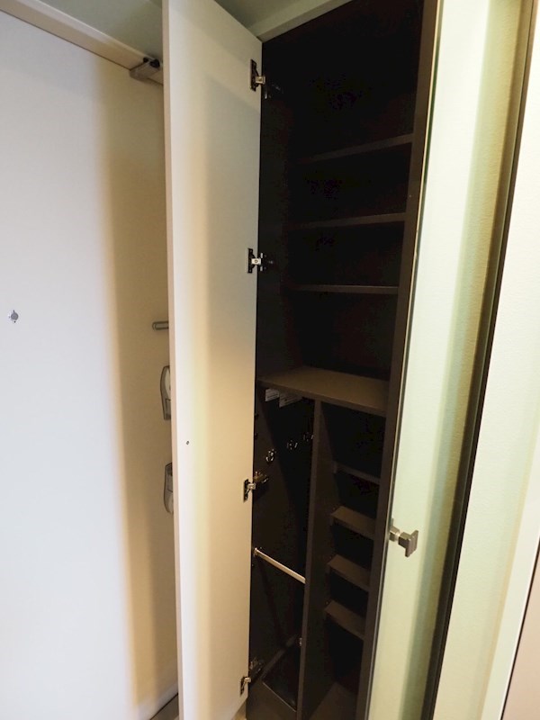 ドゥーエ蒲田南 収納