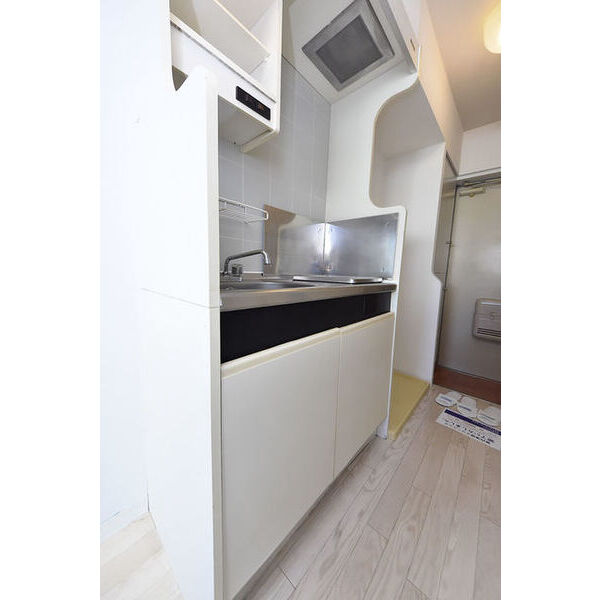 メゾン・ド・クレディ キッチン