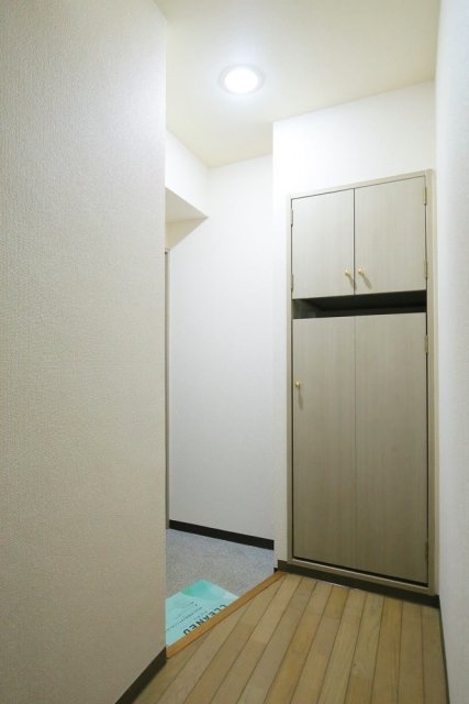 ステージファースト目白 玄関