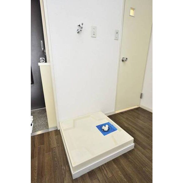 リバーサイドハウス桜台0403号室 洗濯機置場