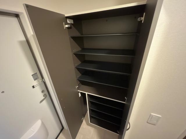 プルメリア 下駄箱