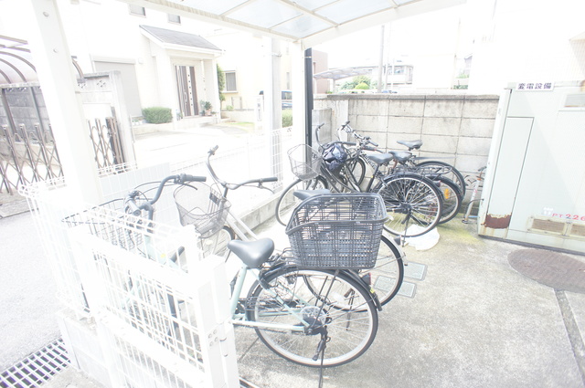 フェリーチェ八千代台0403号室 駐輪場あります♪