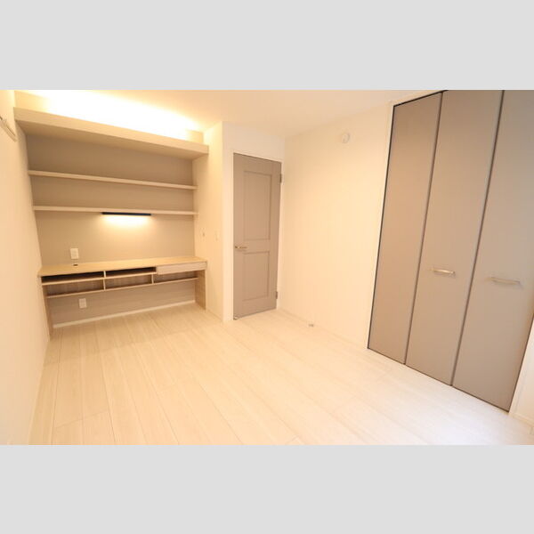 トリシア・コトブキ201号室 洋室