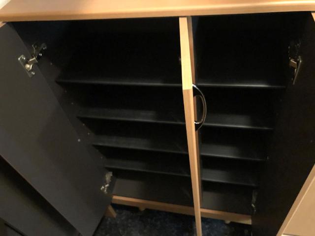 サンライズ・ガーデン201号室 下駄箱