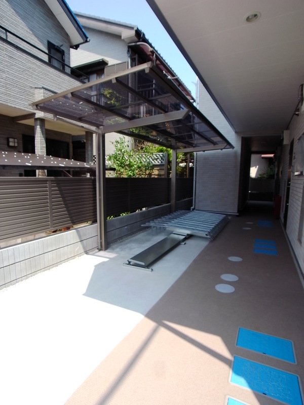 リブリ・津田沼 エントランス