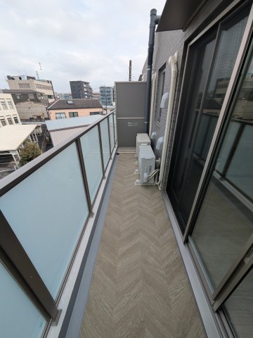 ジェノヴィア六町0307号室 バルコニー