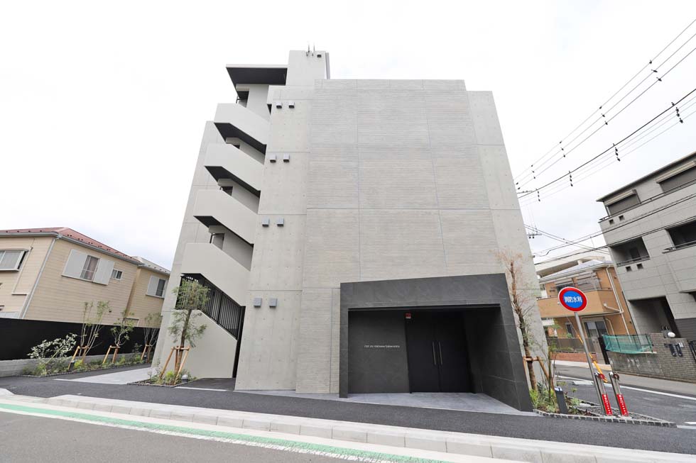 セジョリ横浜鶴見NORTH1階 外観