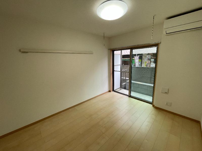 AXIA蓮根1階 内観