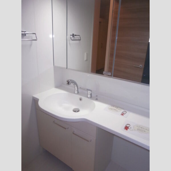 クラヴィーア船橋三山 洗面所