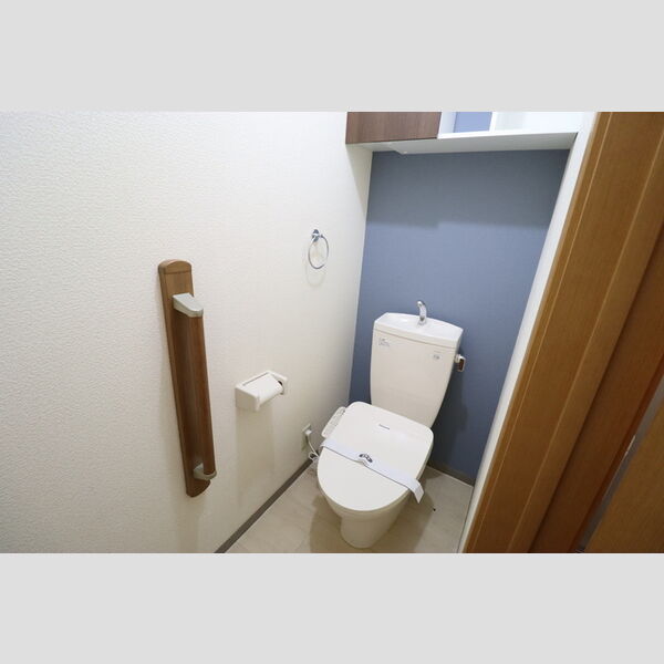 Royal Garden 400&16　ABCDD103号室 同建物別部屋の参考画像