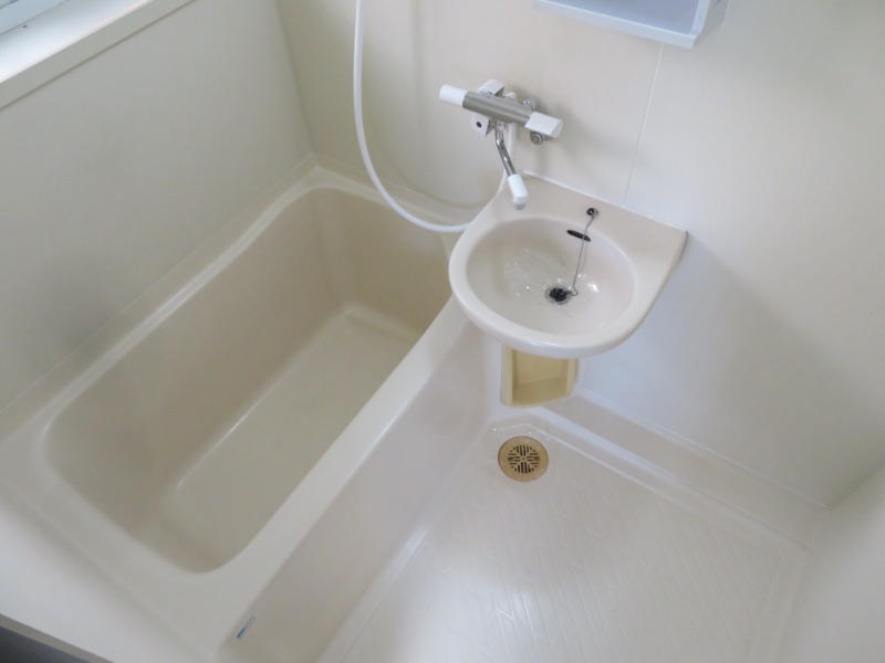 ファーストハイツB1階 お風呂