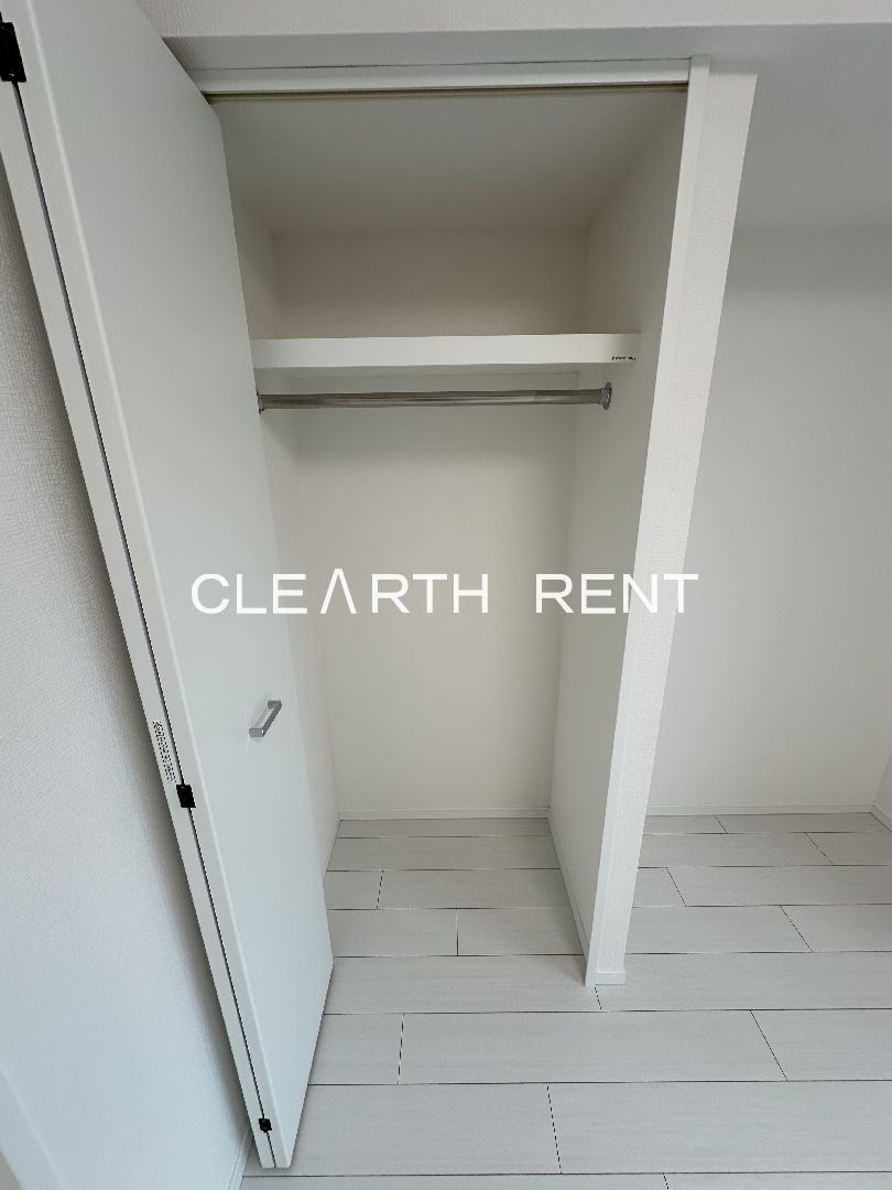 ＧＲＡＮ ＰＡＳＥＯ三宿4階 収納クローゼット