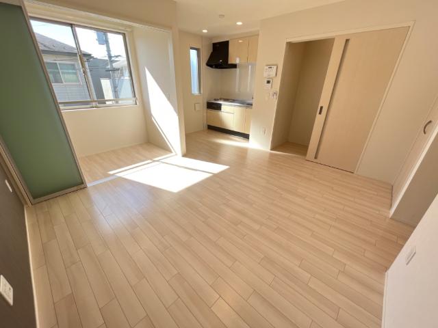 プレジール　柏の葉205号室 リビング