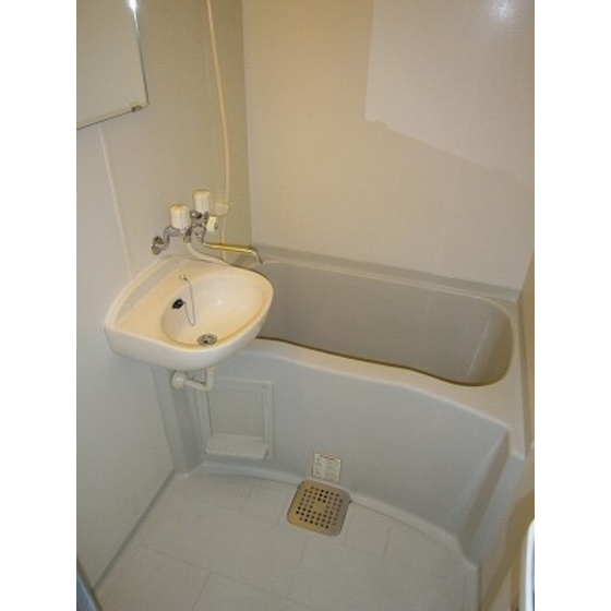 アセット・デーク0203号室 内観