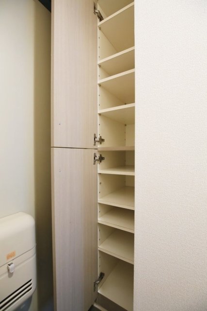 スカイコート本郷東大前3階 靴入