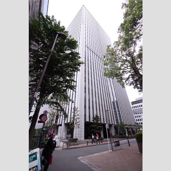 ロイジェント九段406号室 千代田区役所まで8分(600m)