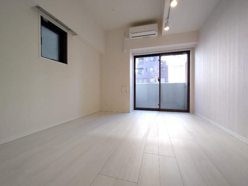 クレイシア上野松が谷 リビング