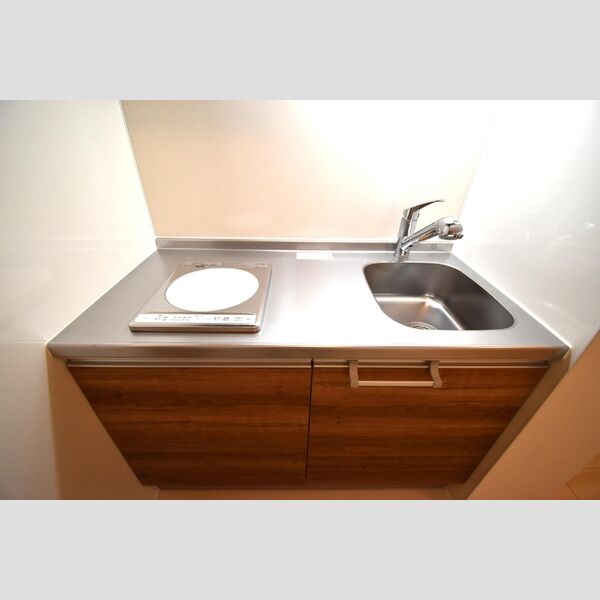 グランメール聖蹟101号室 システムキッチン