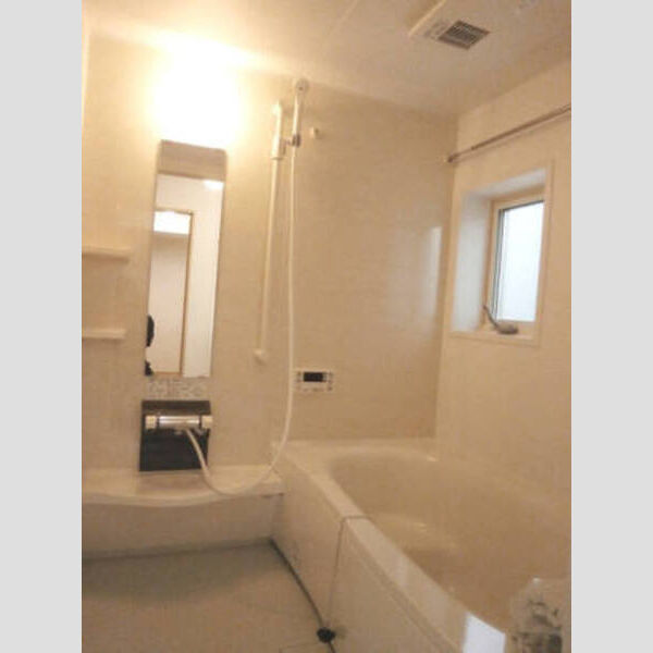 ヴィラ山王Ⅱ22号室 22号室　浴室