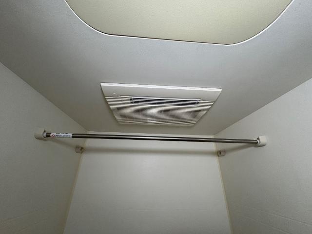 エルシオンⅡ105号室 浴室乾燥機