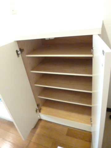 スカイコートたまプラーザ シューズボックス