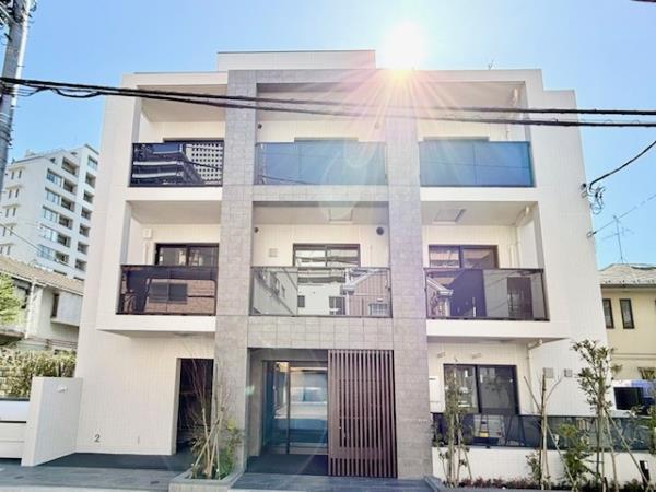 コンポジット渋谷初台地下1階 外観