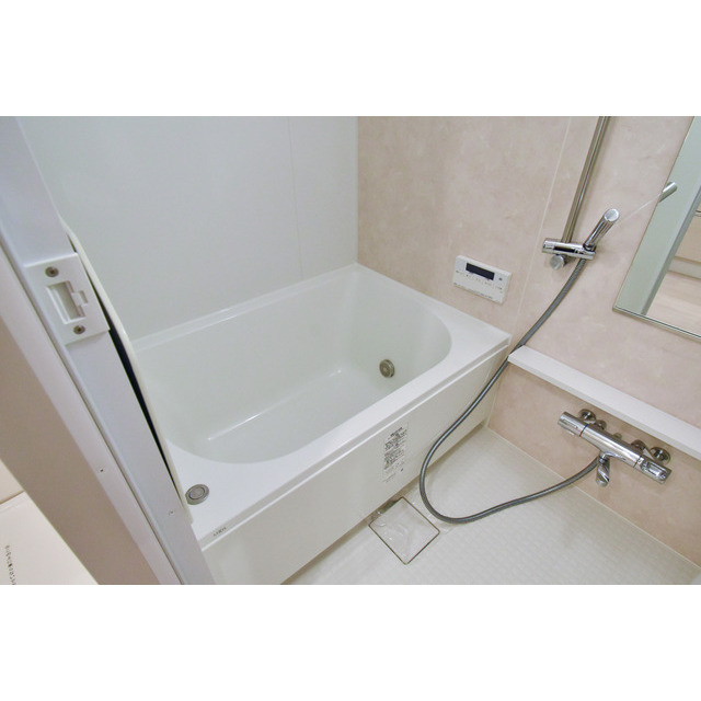 クオリタス住吉0204号室 お風呂