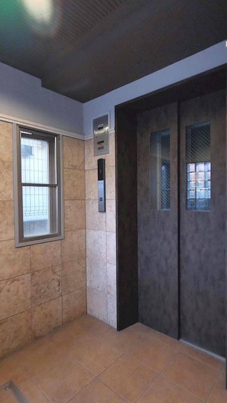 レジディア浦安Ⅱ6階 エレベーター