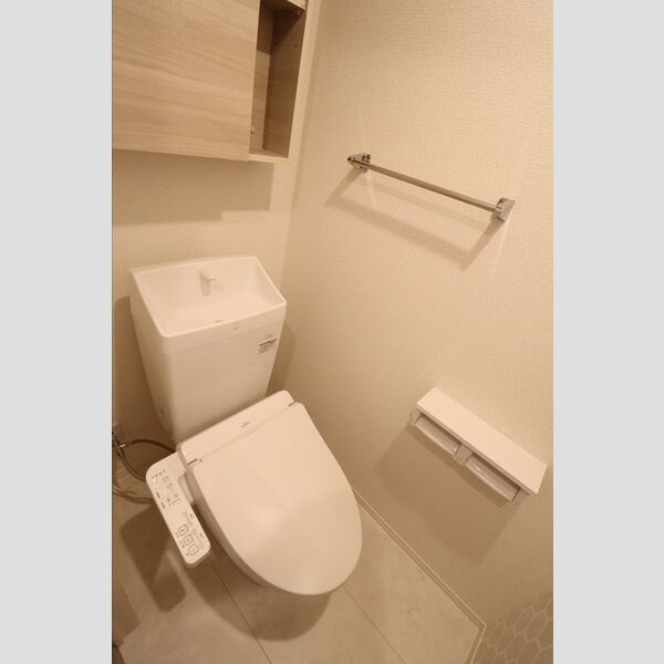 グレイス三郷303号室 温水洗浄暖房便座