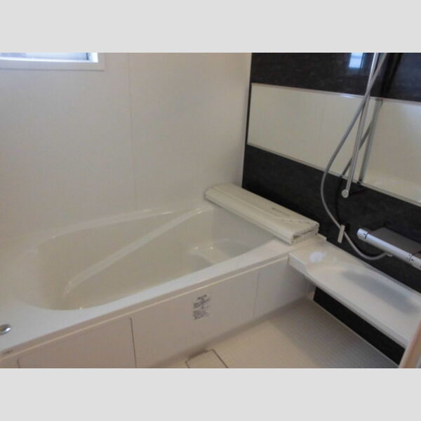 グランデB105号室 一坪風呂