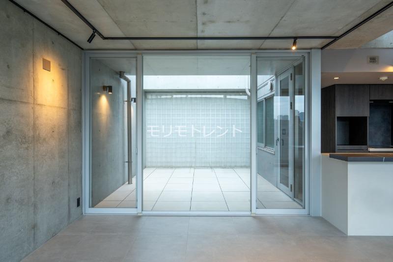 クイズ恵比寿9階 アウトドアリビング