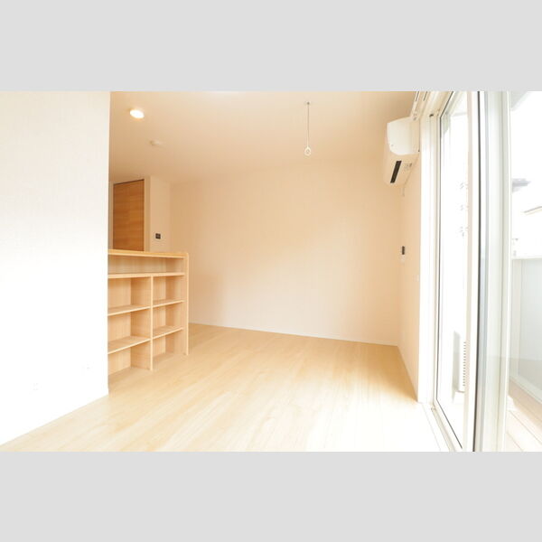 ゼルコバ　Ⅱ リビング