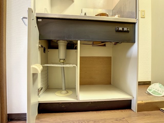 登戸ハイツ ※画像はイメージです(家具や小物は設備ではありません)