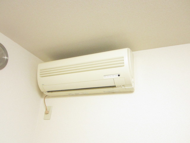 アーバンスクエア江原町Ｃ棟0103号室 内観