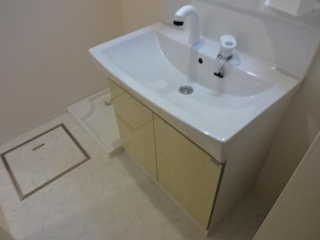 サン・ドゥーズ湘南 洗髪洗面化粧台