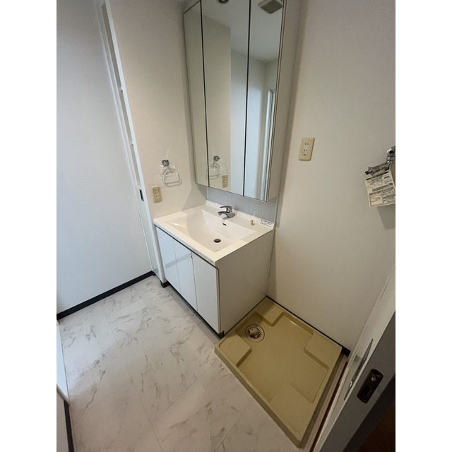 レジデンス桜新町スクエア0405号室 内観