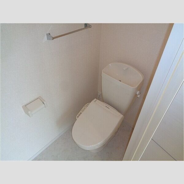 アドバンスコート　B 温水洗浄暖房便座