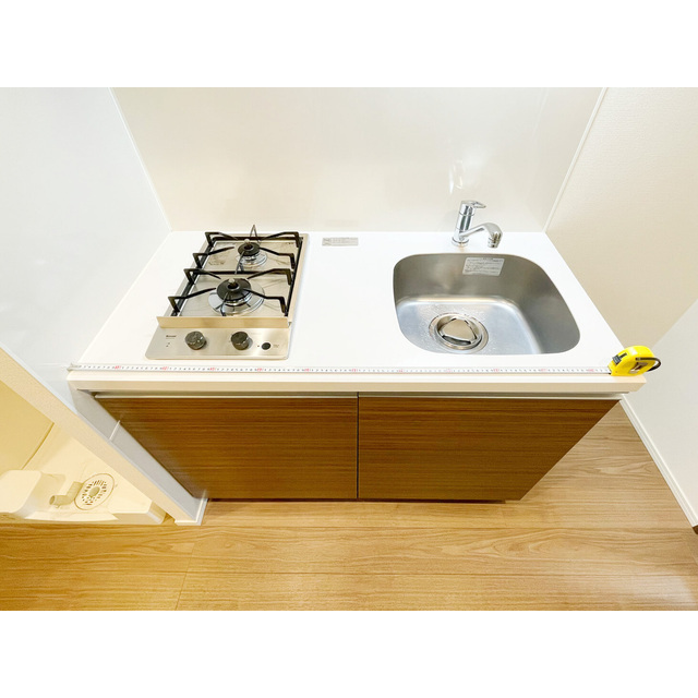 オーパスホームズ南行徳0405号室 シンク・コンロ
