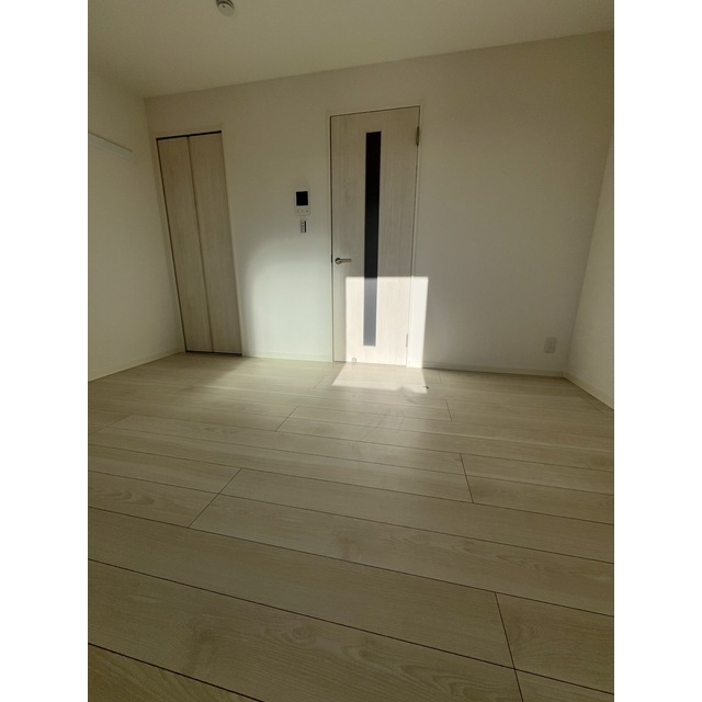 エクセラン中浦和102号室 内観